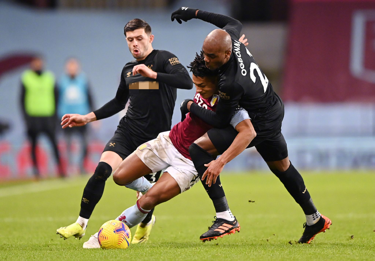 了两者之间 了两者之间